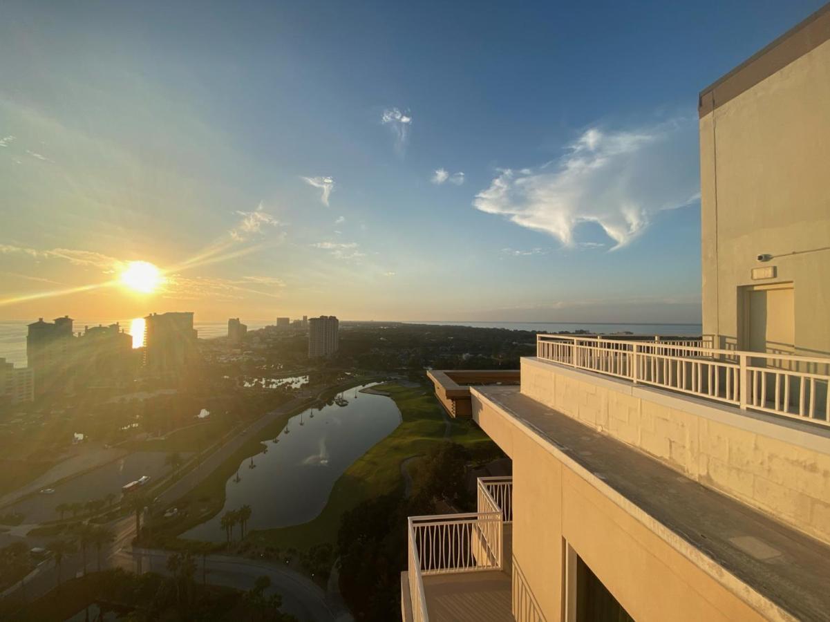 Ocean View Luxurious Condo-Best Location + Balcony Destin Buitenkant foto